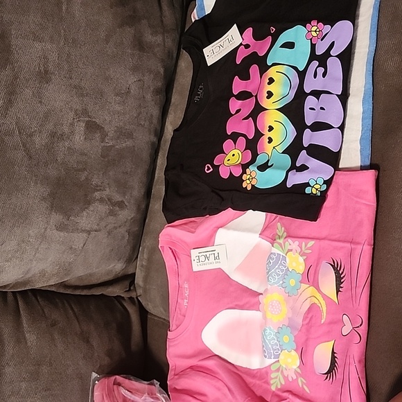 Bunny and good vibes Tees short sleeves - Picture 1 of 3